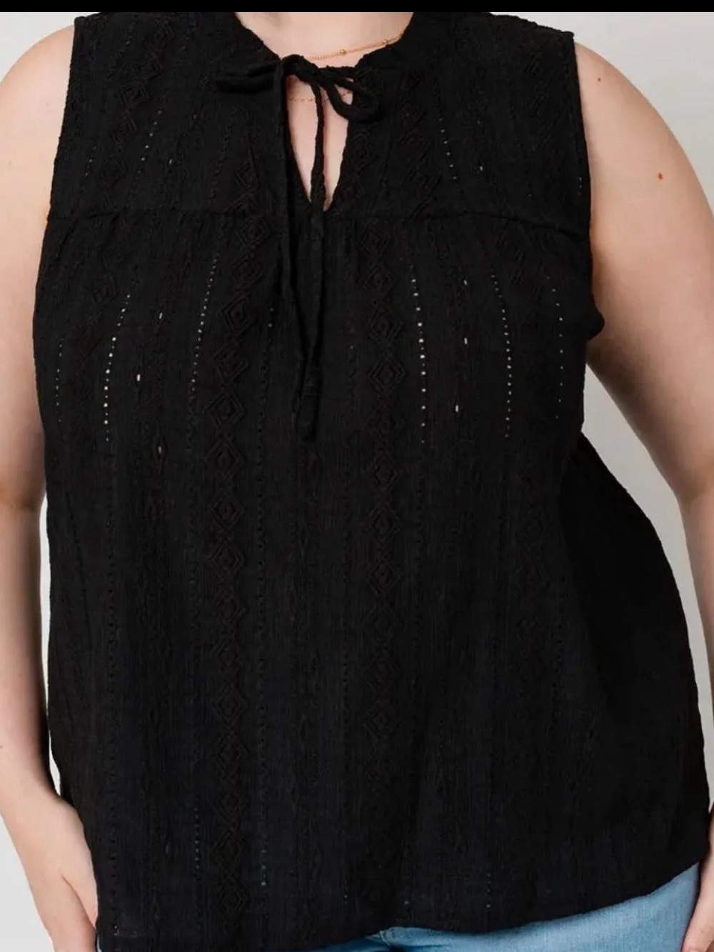 Black Sleeveless Tie-Neck Top - Picture 4 of 6
